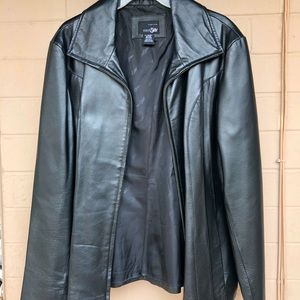 East 5th, size XL, black